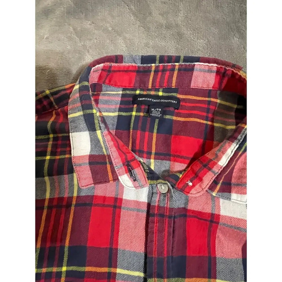 American Eagle XL Plaid Long Sleeve Button Up Shirt Red Black Yellow White - Picture 4 of 4